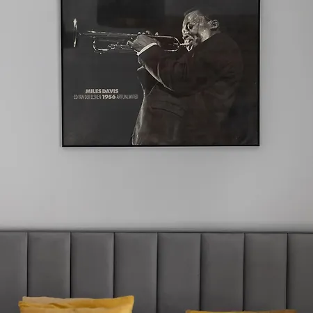 Διαμέρισμα Stare Music *