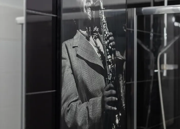 Stare Music * بوزنان