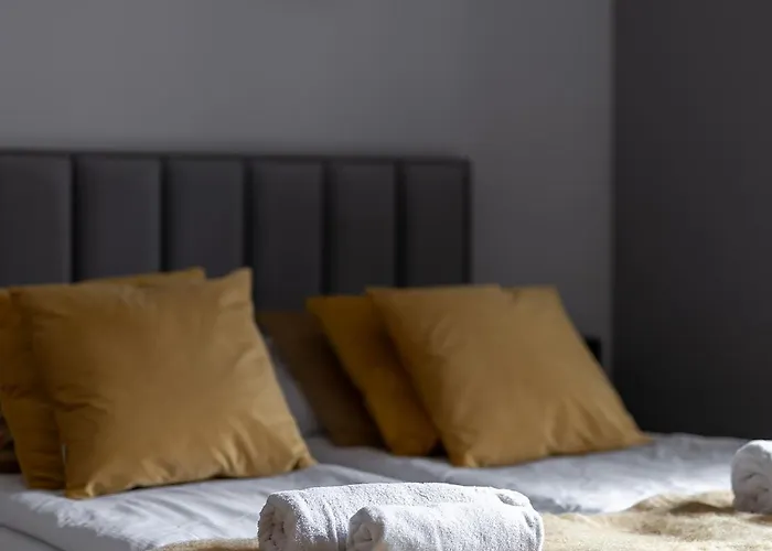 شقة Stare Music بوزنان