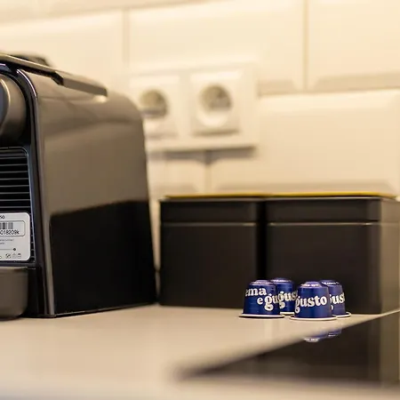 شقة Stare Music بوزنان